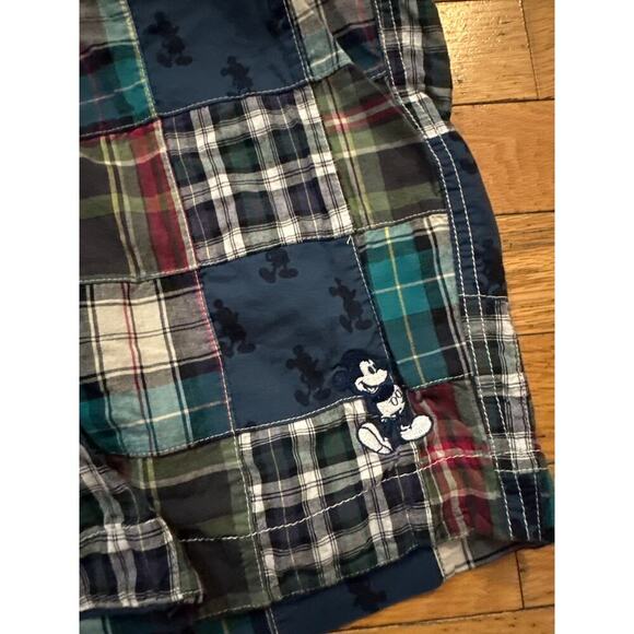 Men’s Size 36 Walt Disney Khaki Shorts Mickey Mouse - Picture 2 of 4